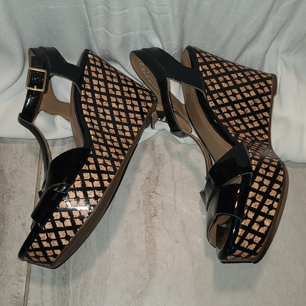 Clarks Artisan Stylish Black and Tan Wedges with Intricate Design